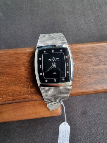 Skagen 380SSSB Ladies Watch Black Dial Quartz